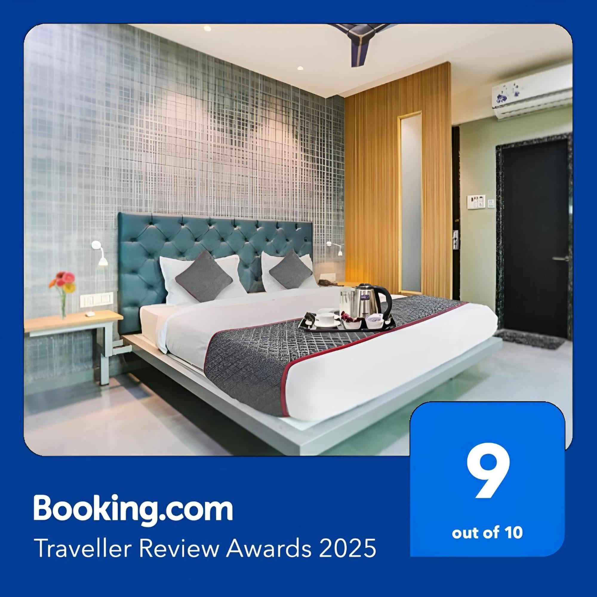 Glitz Hotels Arc Palace - Mankoli, Bhivándi Kültér fotó